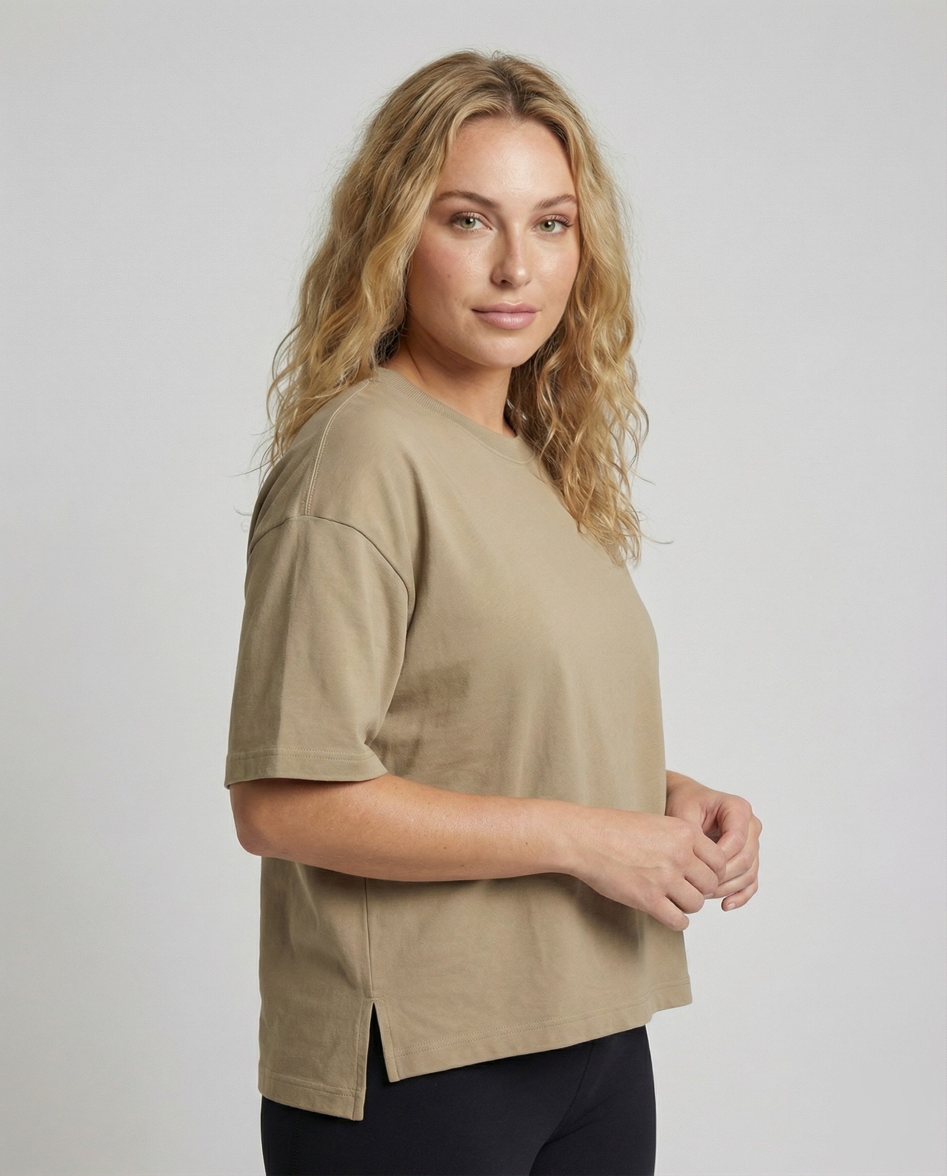 Product 15579285324106 - upper_body