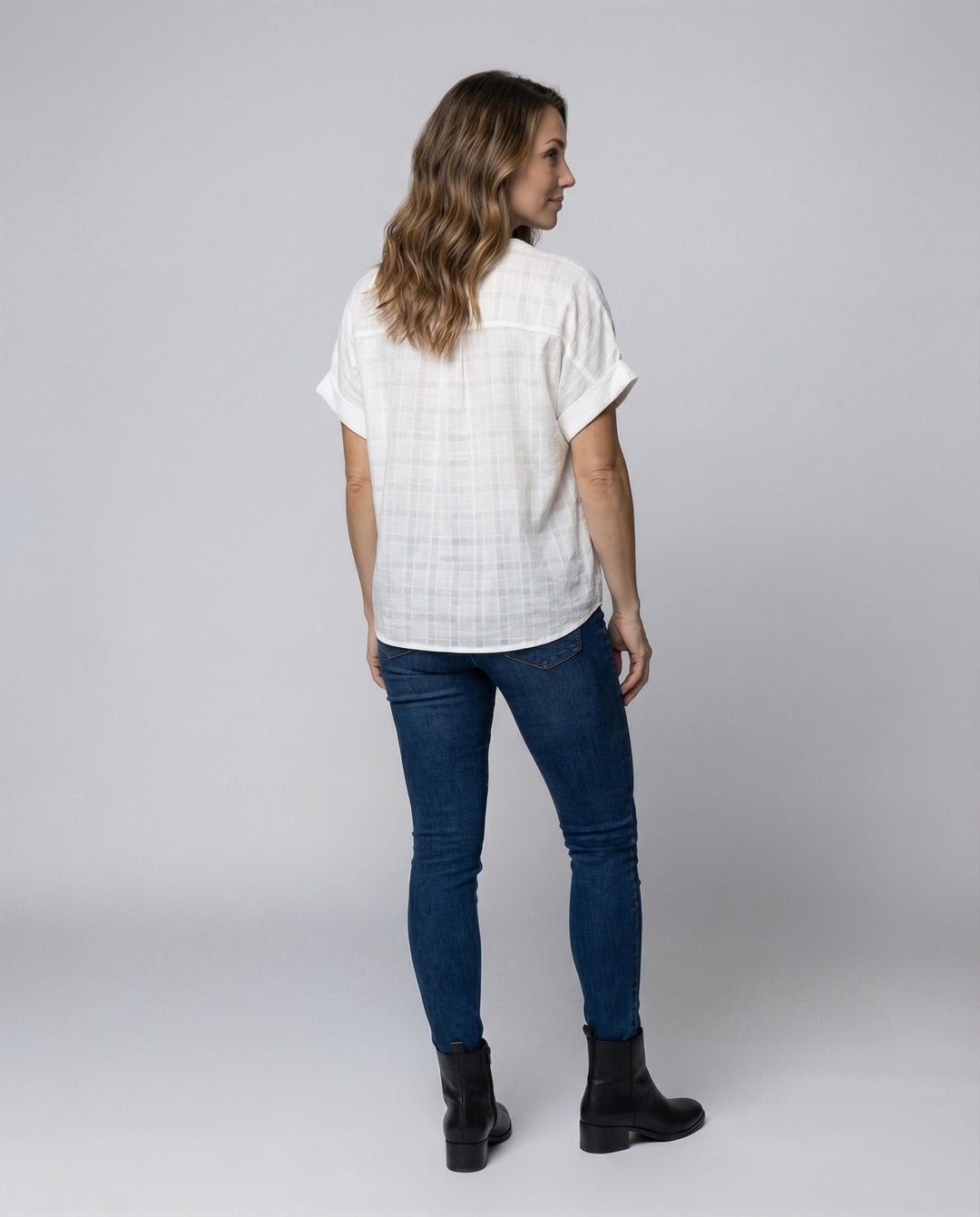 Product 15579287028042 - back_view