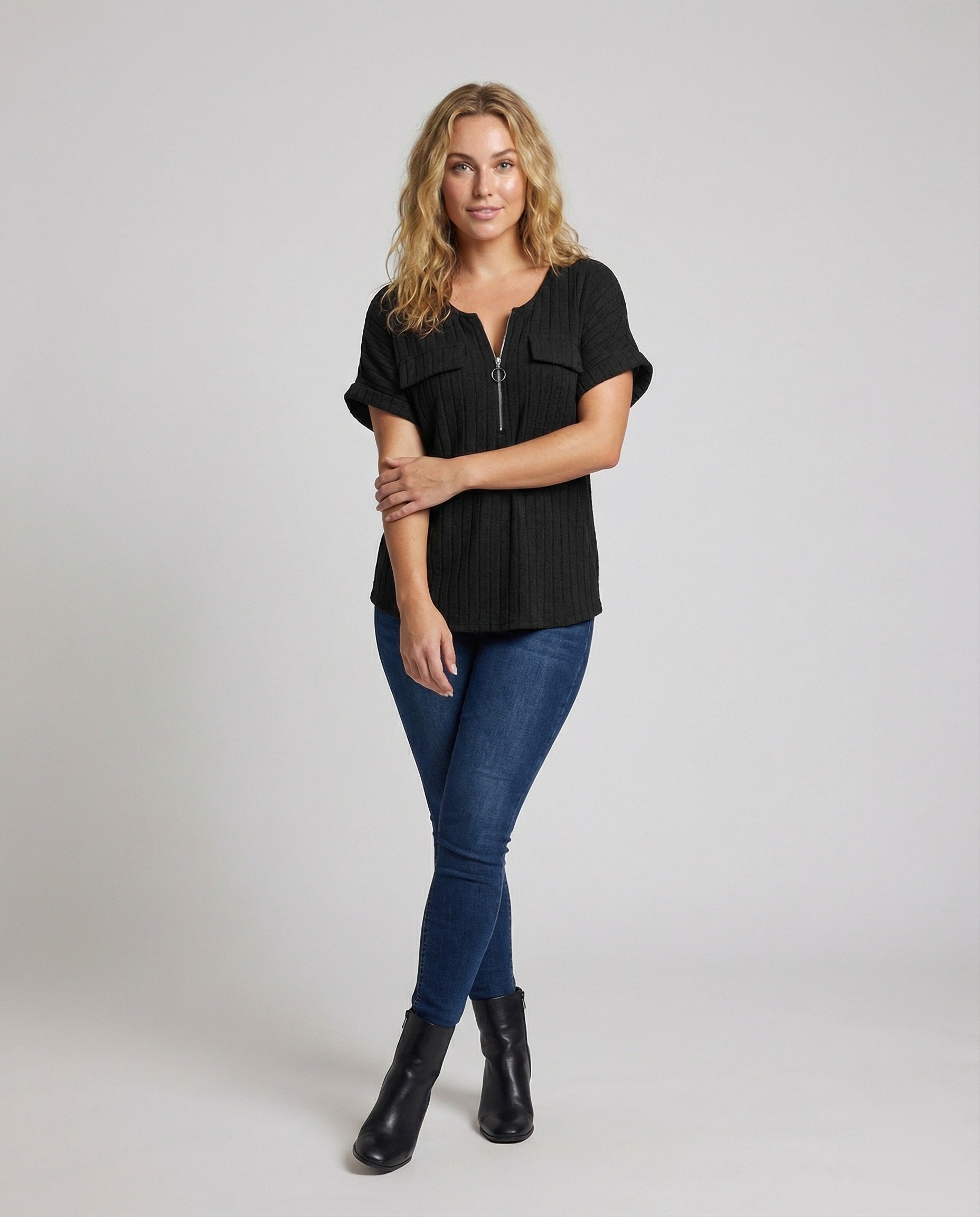 Product 15579288043850 - full_body_front