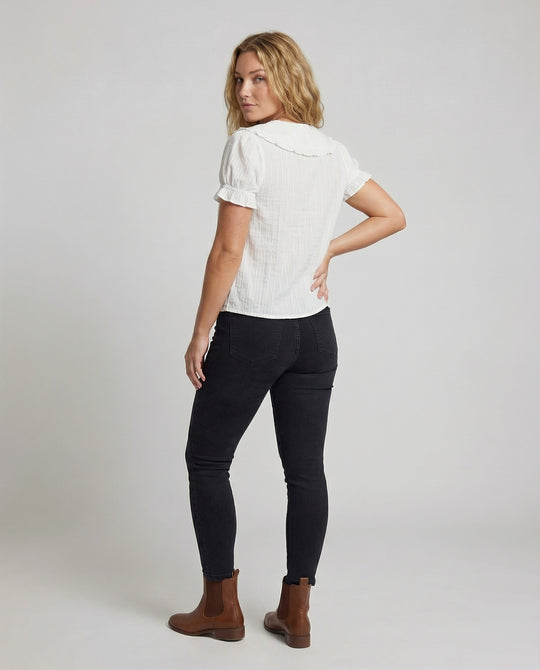 Product 15579290370378 - back_view