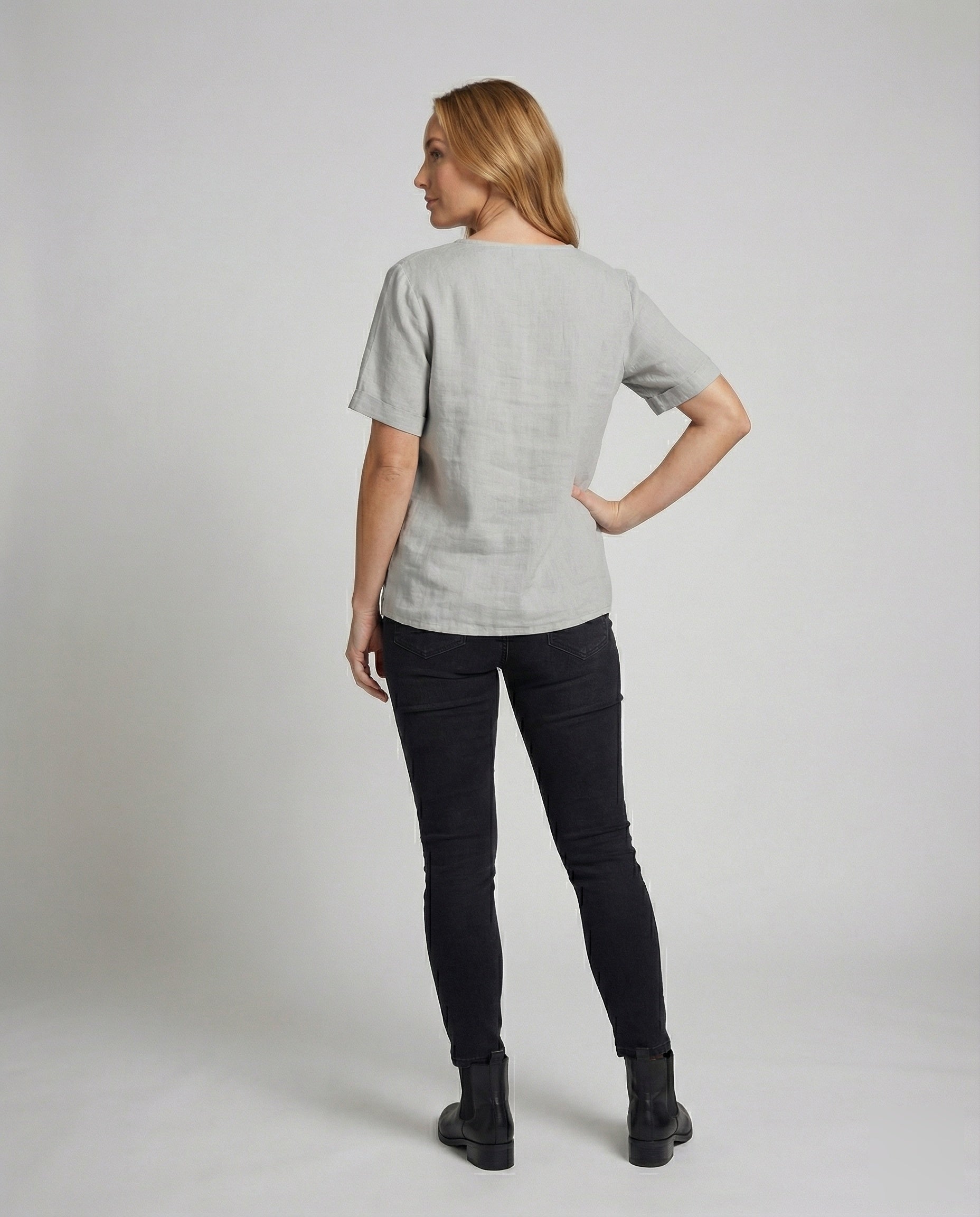 Product 15579291451722 - back_view