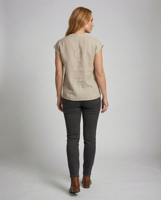 Product 15579292270922 - back_view