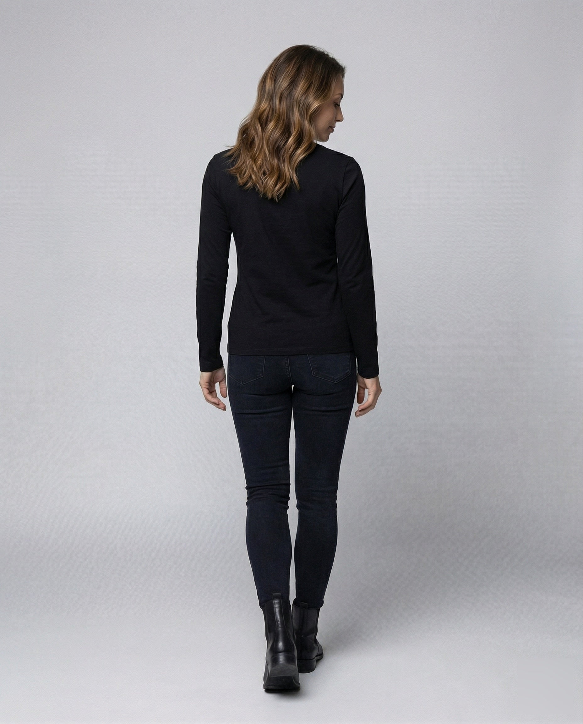 Product 15579295449418 - back_view