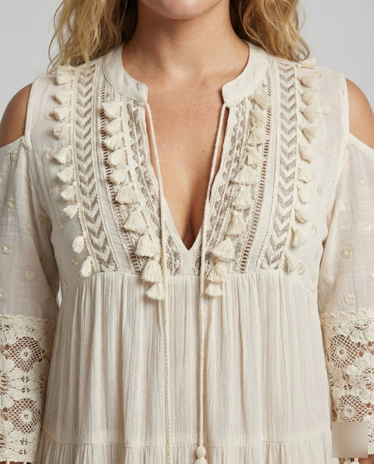 Product 15579299807562 - close_up_detail