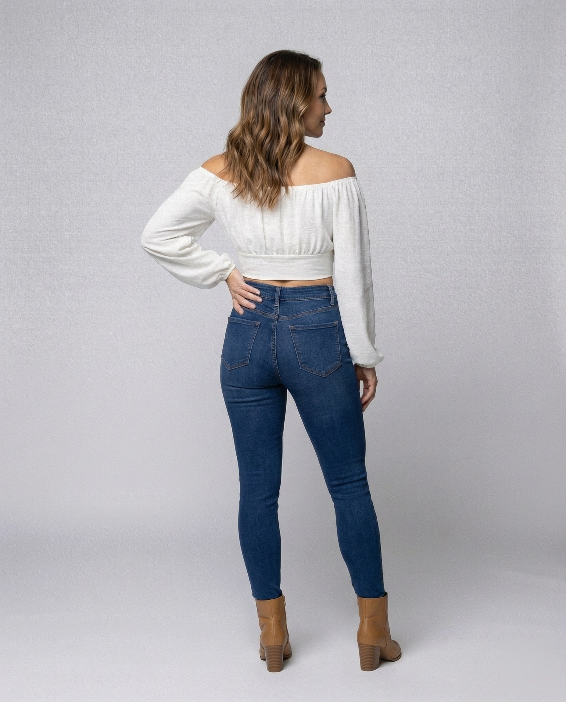 Product 15579309211978 - back_view