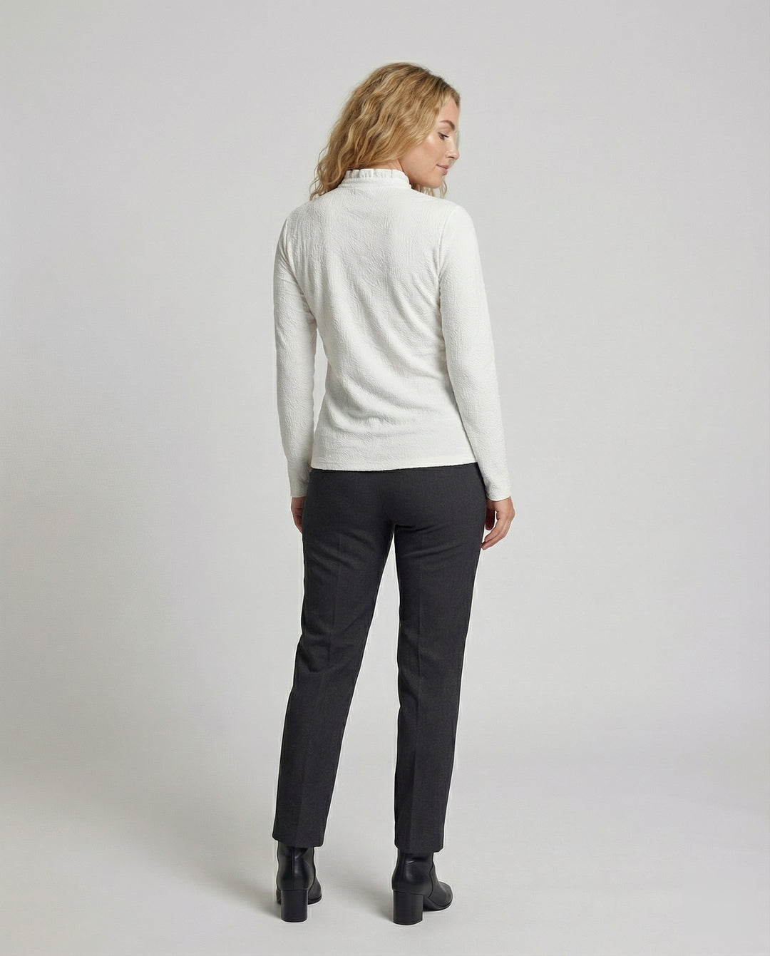 Product 15579313176906 - back_view