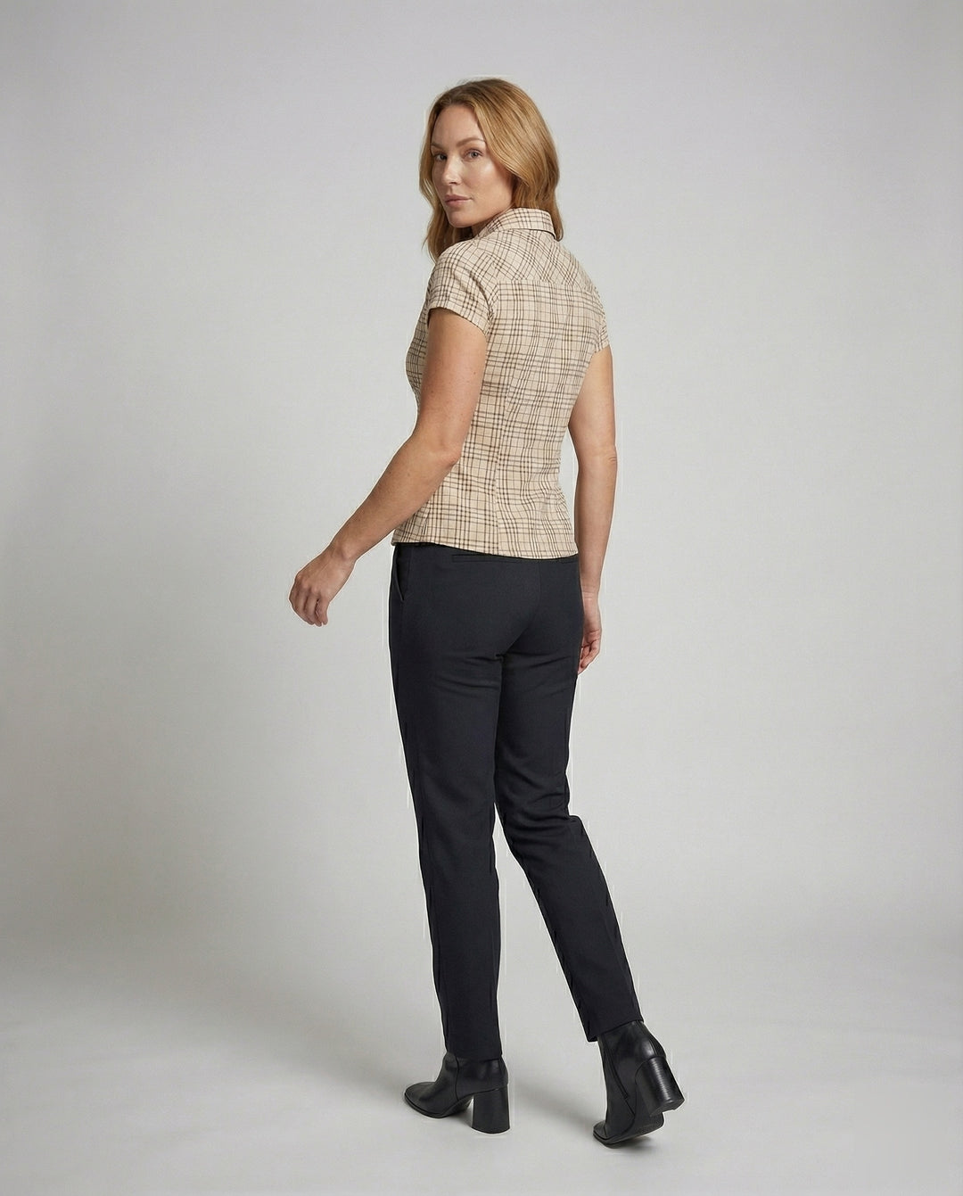 Product 15579313897802 - back_view