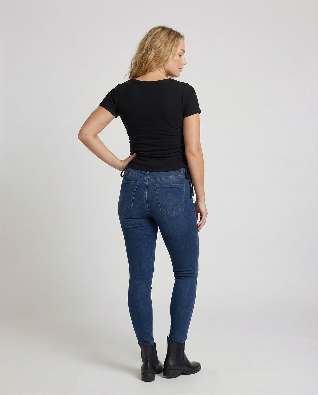 Product 15579316846922 - back_view