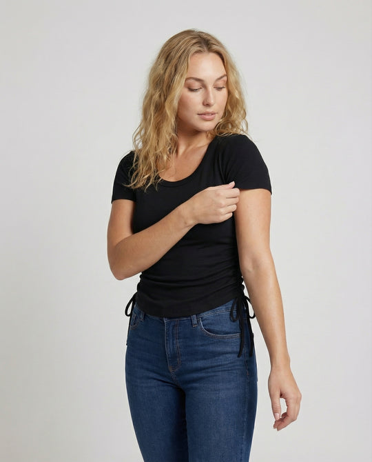 Product 15579316846922 - upper_body