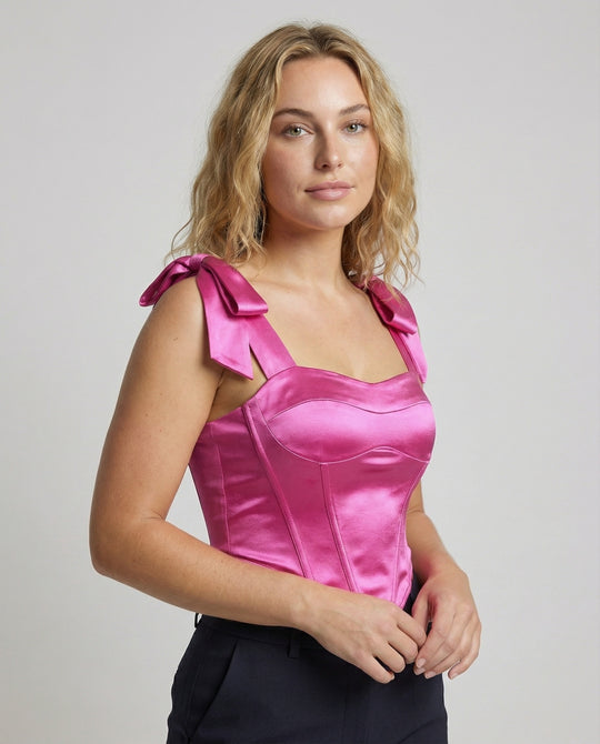 Product 15579317764426 - upper_body