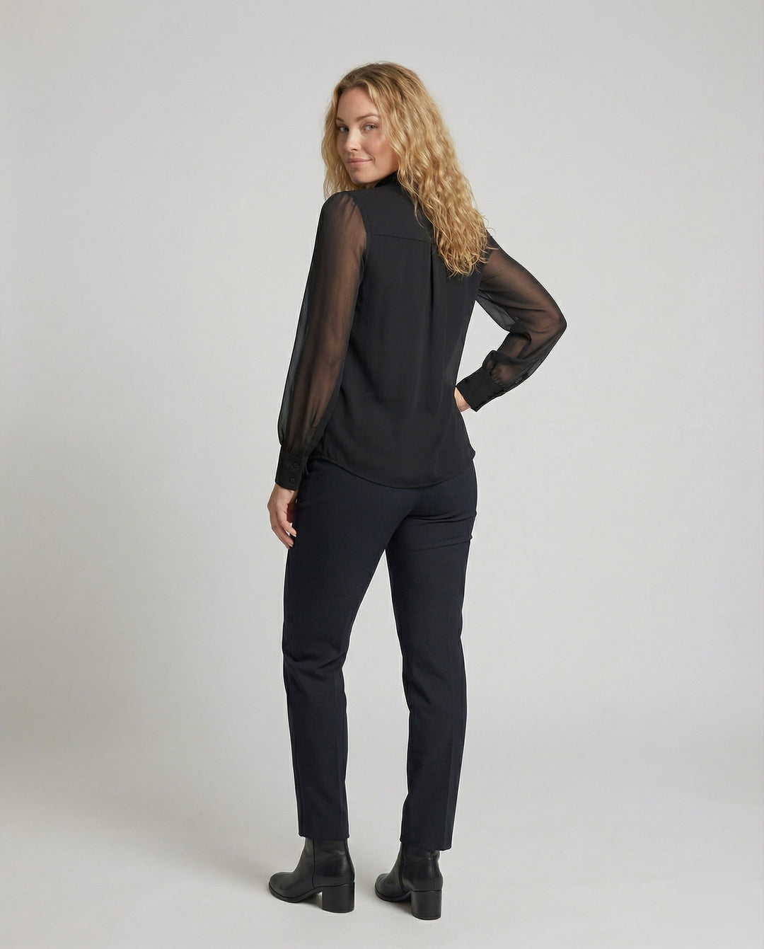 Product 15579319271754 - back_view