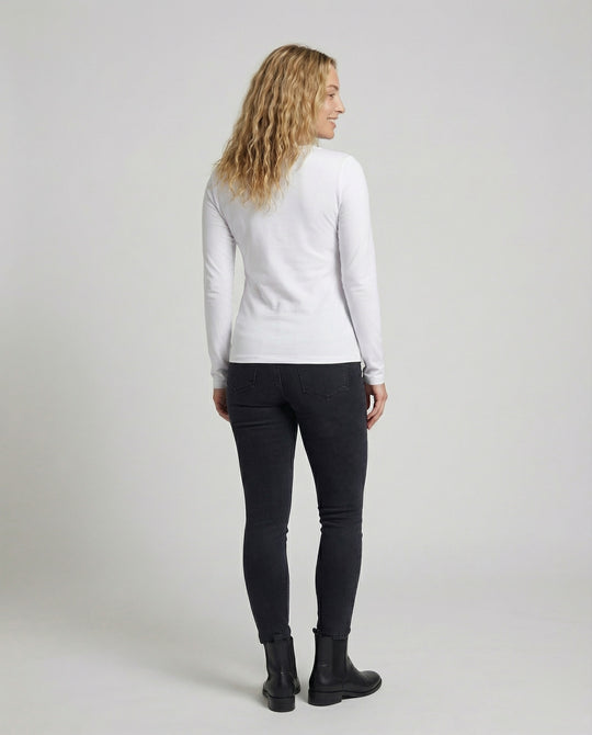 Product 15579321073994 - back_view