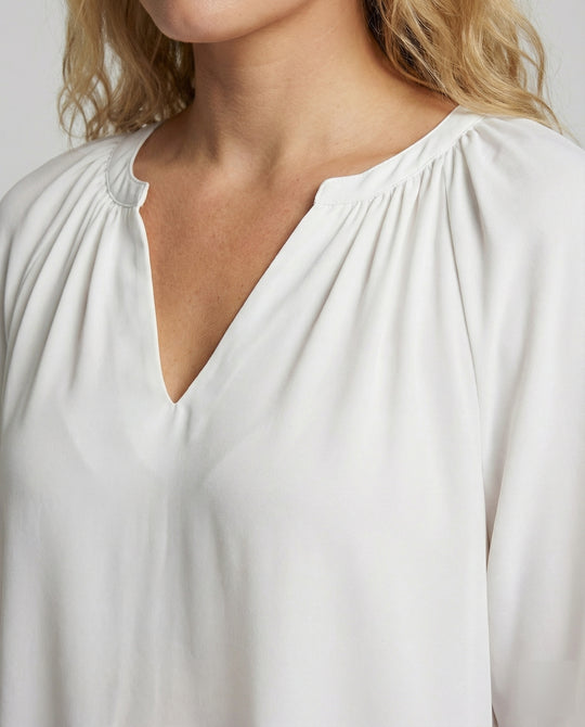 Product 15579321991498 - close_up_detail
