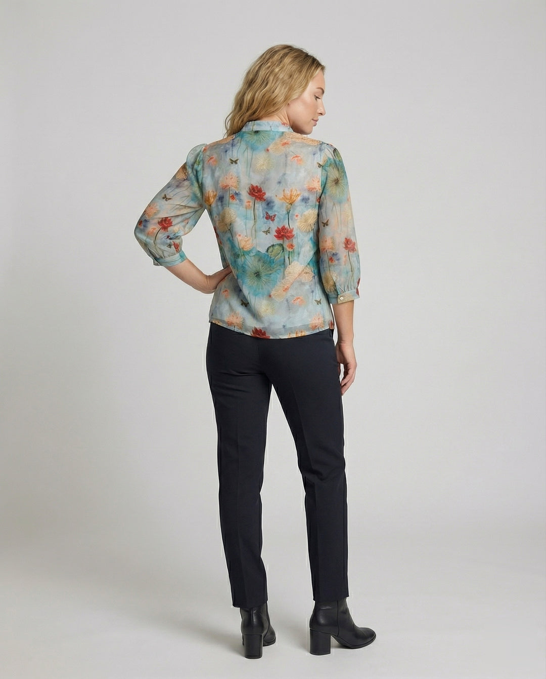 Product 15579326808394 - back_view