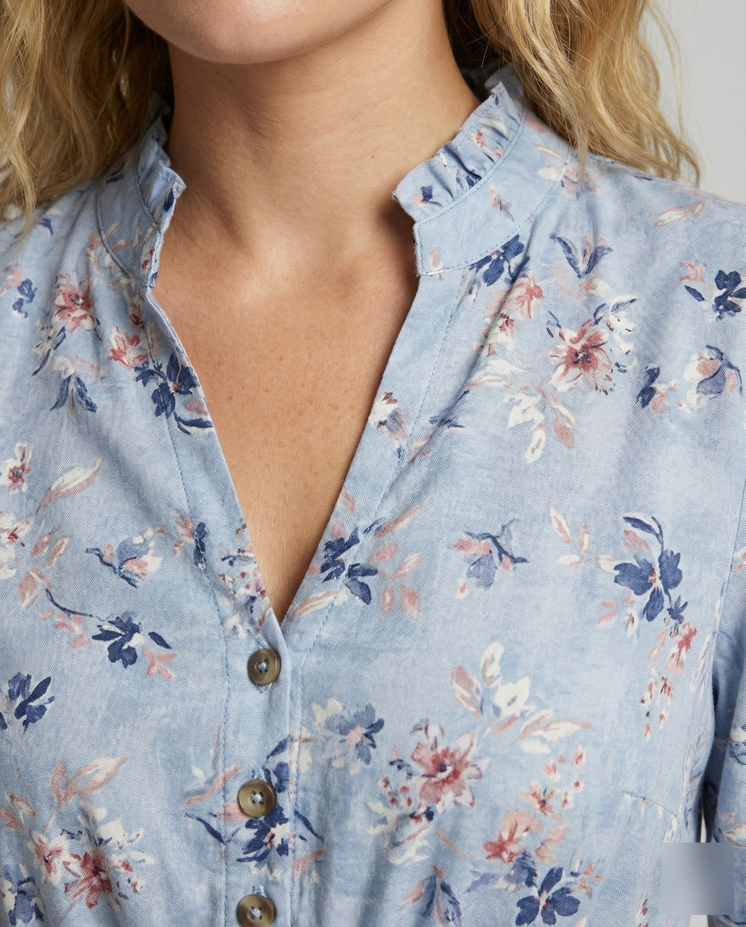 Product 15581945069898 - close_up_detail