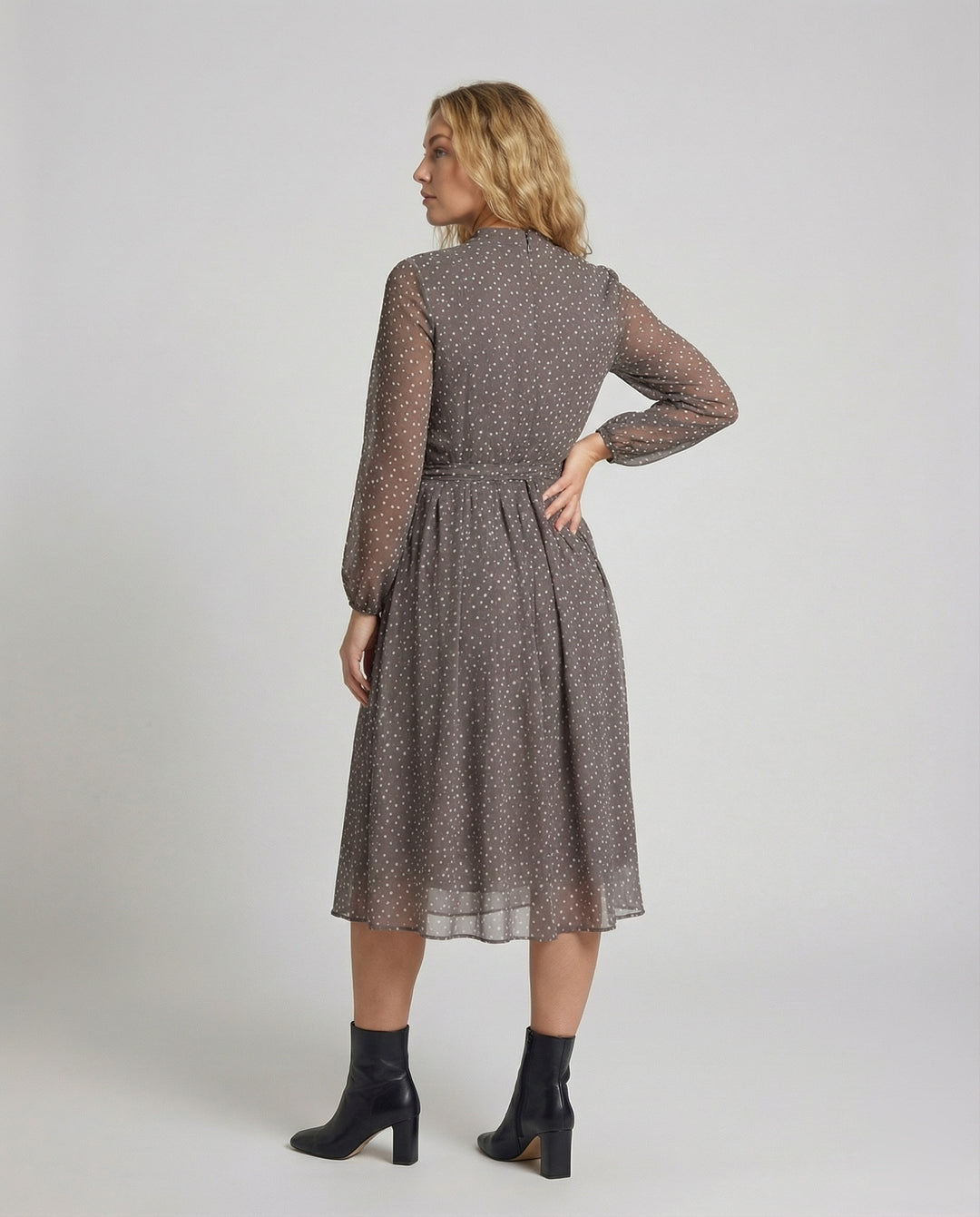 Product 15581948248394 - back_view