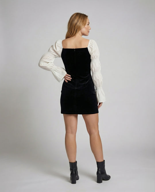 Product 15582150754634 - back_view