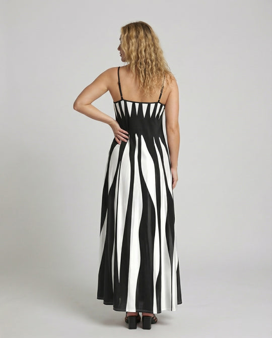 Product 15582231298378 - back_view