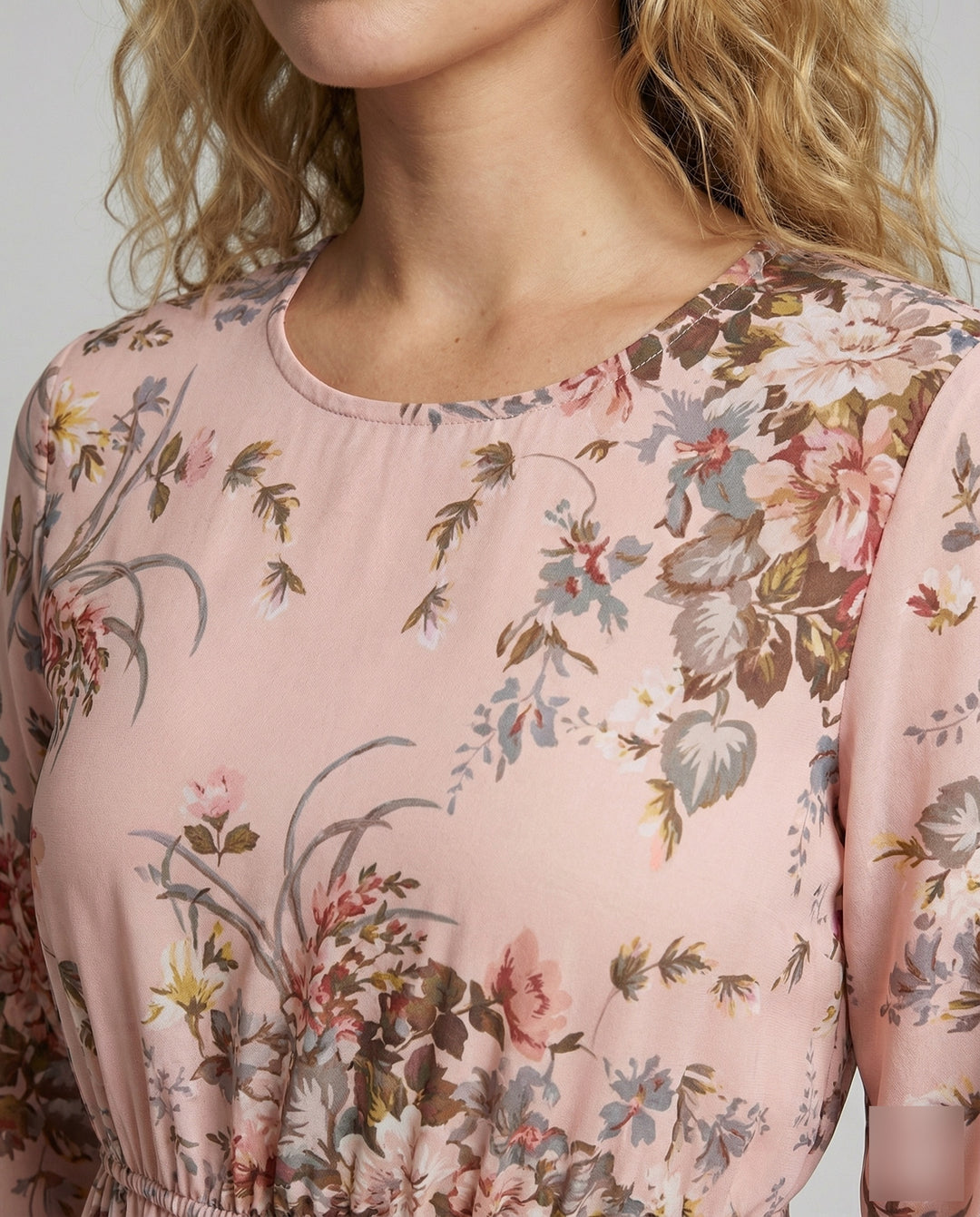 Product 15582313054538 - close_up_detail