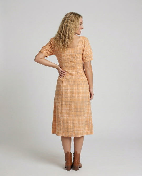 Product 15582397333834 - back_view