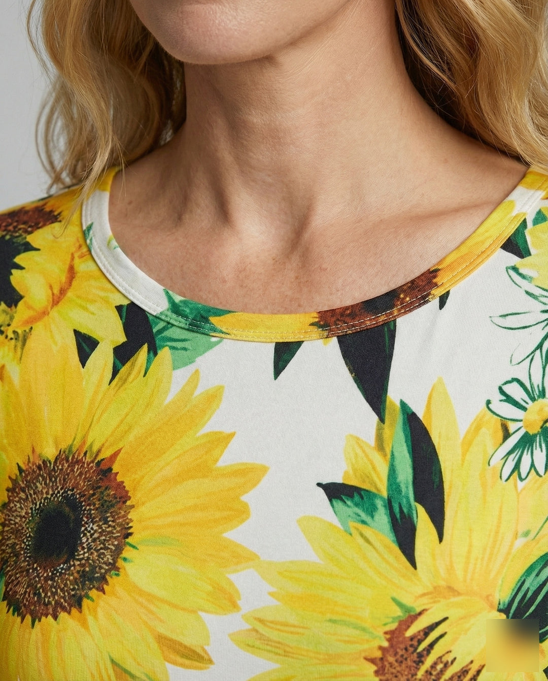 Product 15582474666314 - close_up_detail