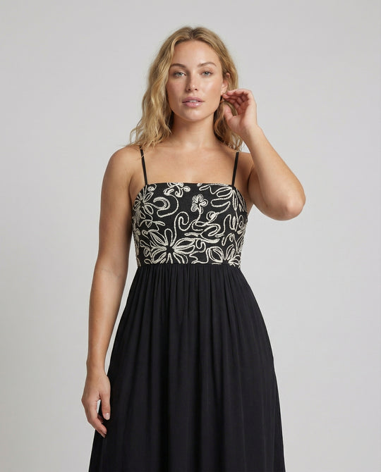 Product 15582541807946 - upper_body