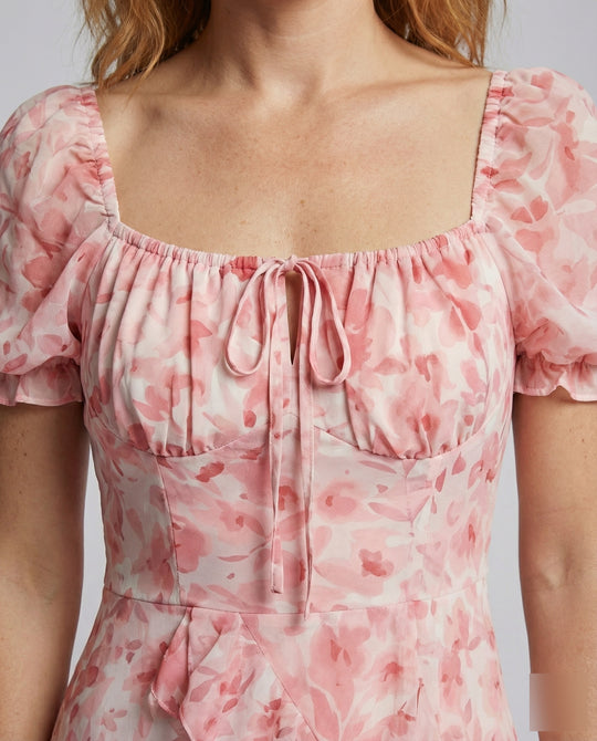 Product 15582808834378 - close_up_detail