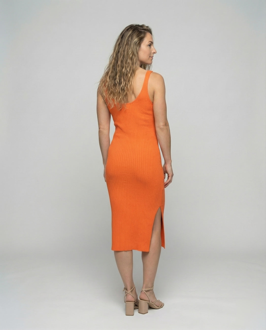 Product 15582809915722 - back_view