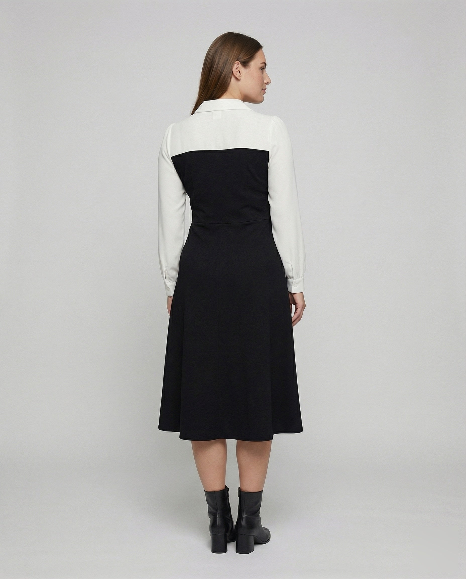 Product 15582816338250 - back_view