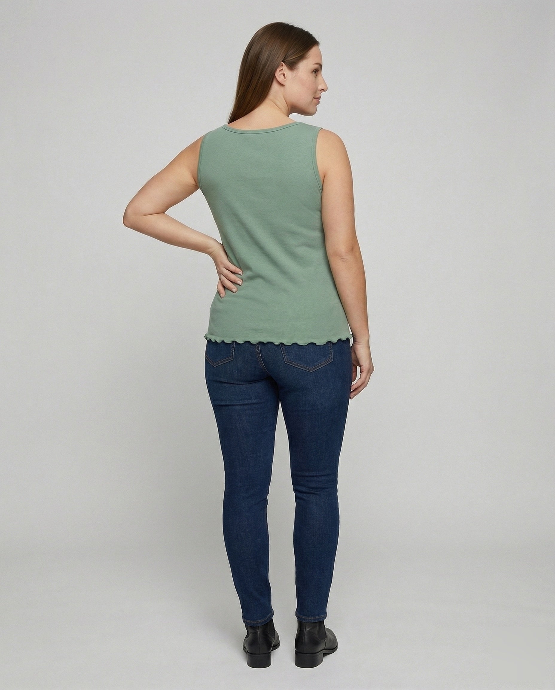 Product 15583502467402 - back_view