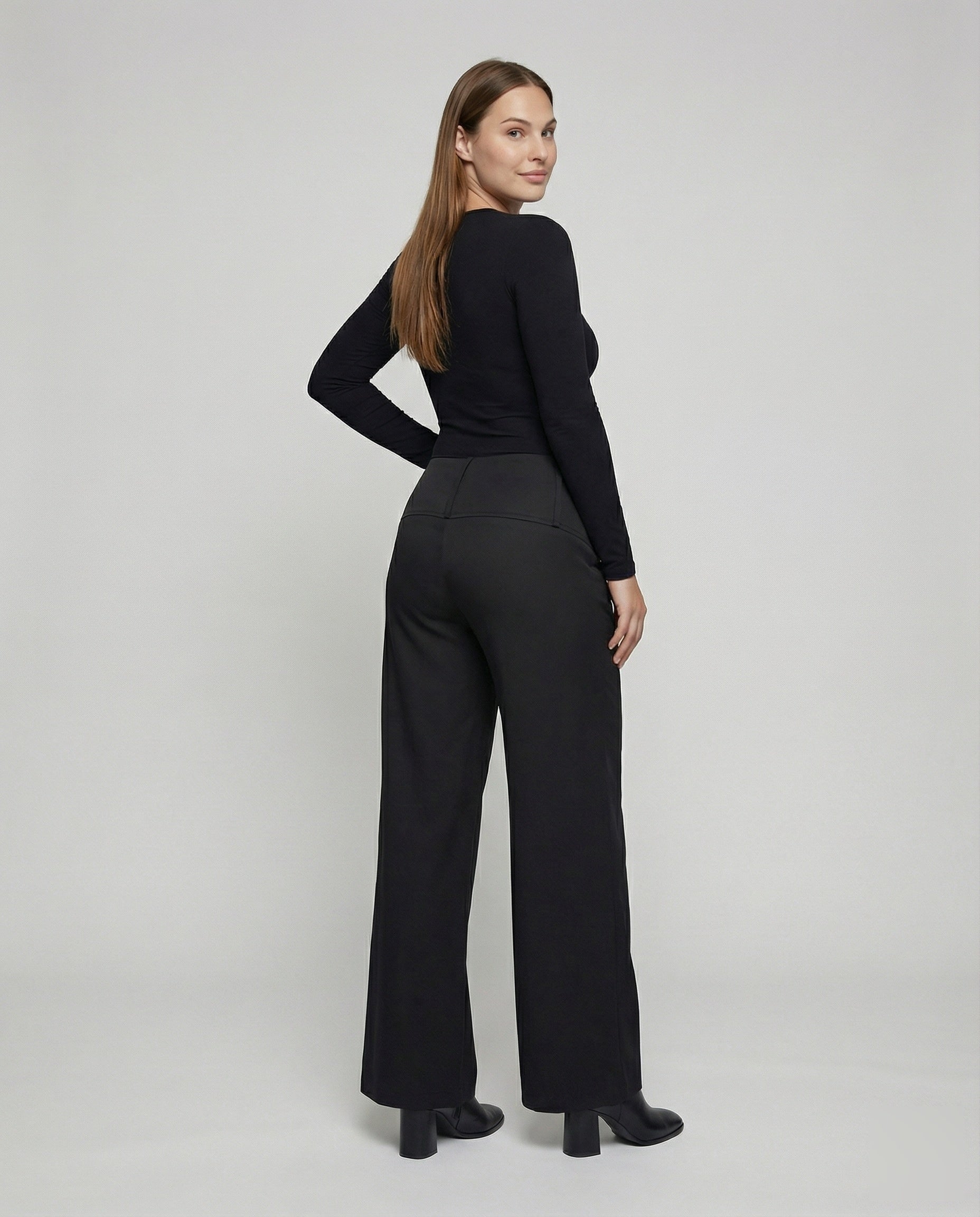 Product 15583506137418 - back_view
