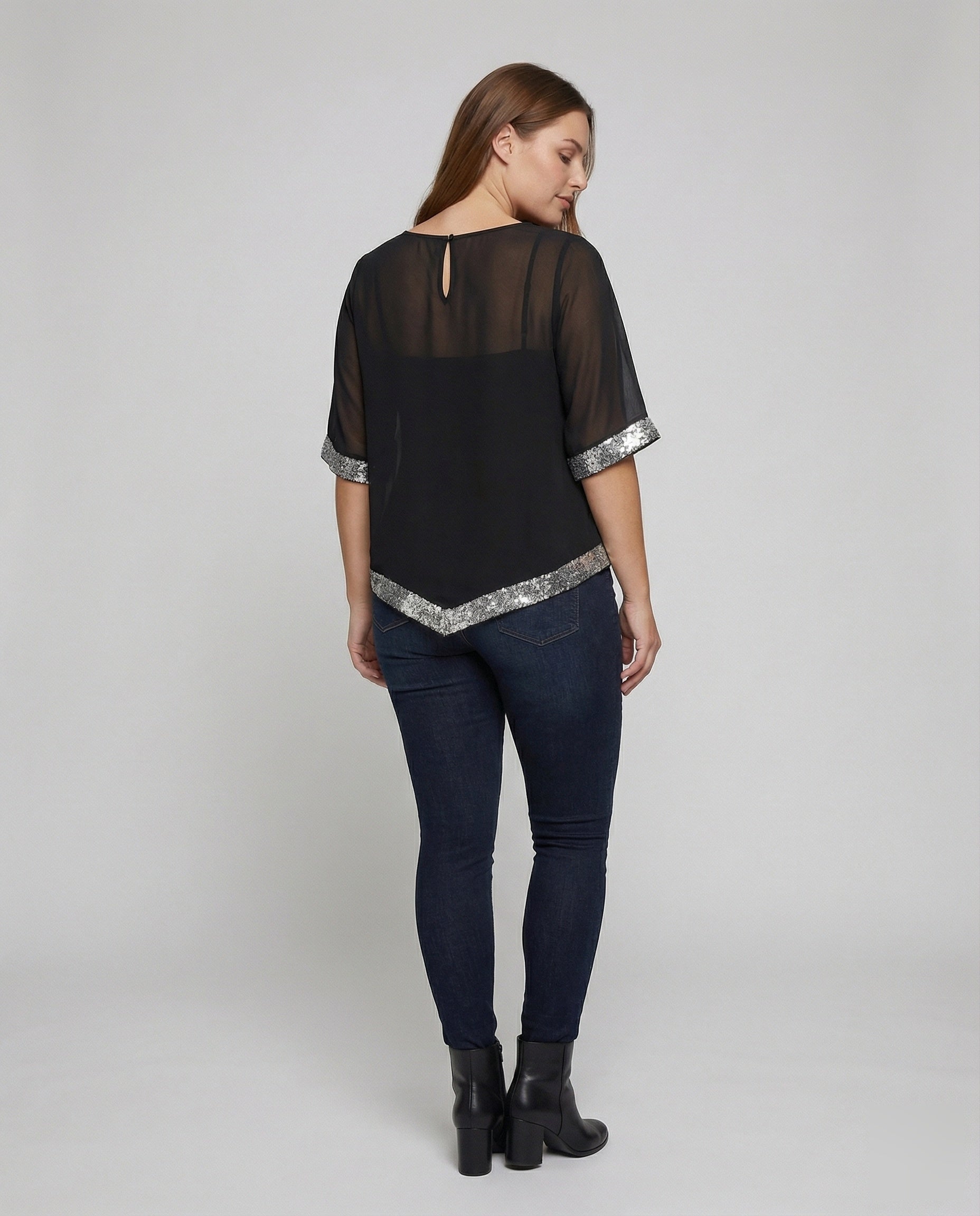 Product 15583508463946 - back_view