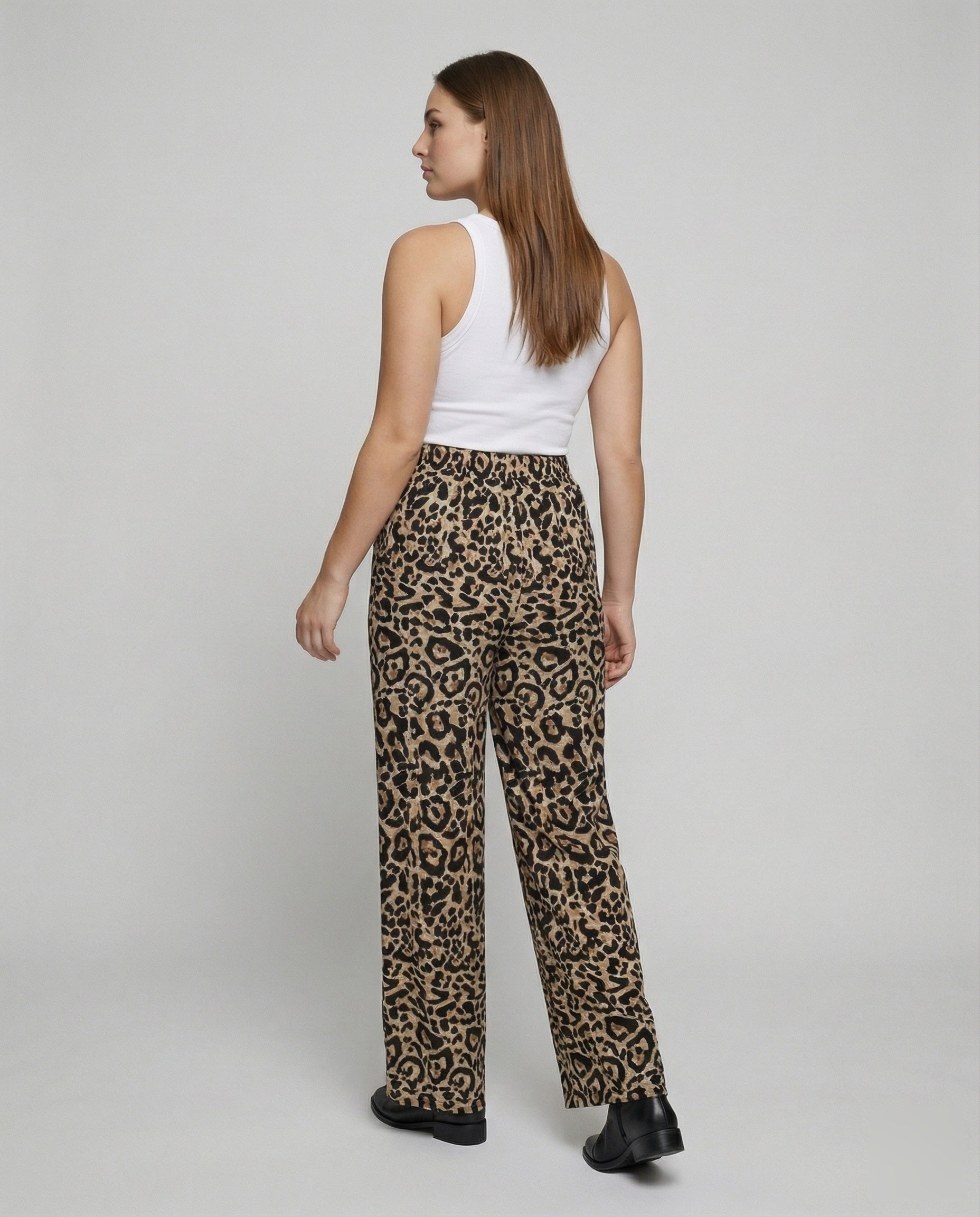 Product 15583510692170 - back_view