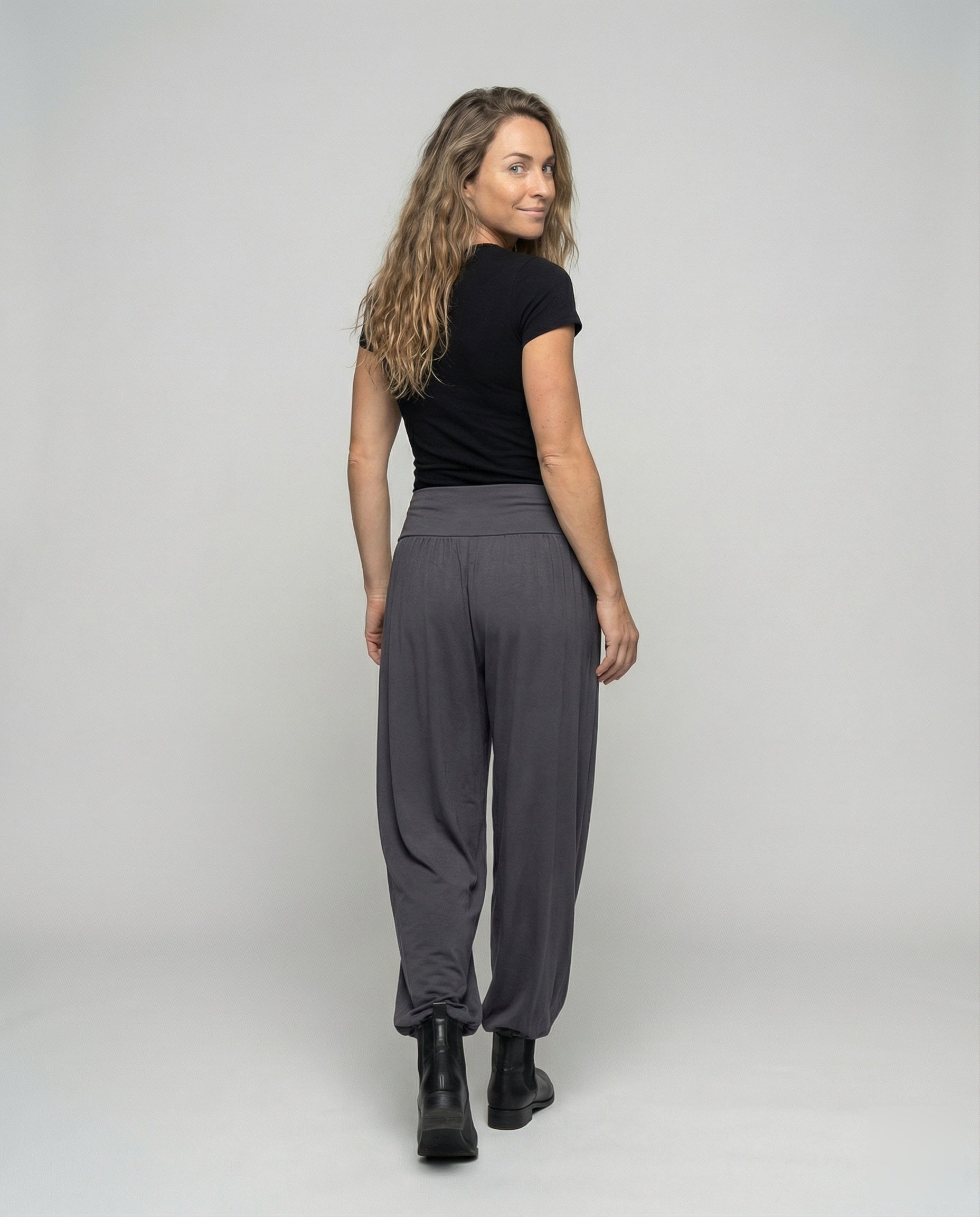 Product 15583513706826 - back_view