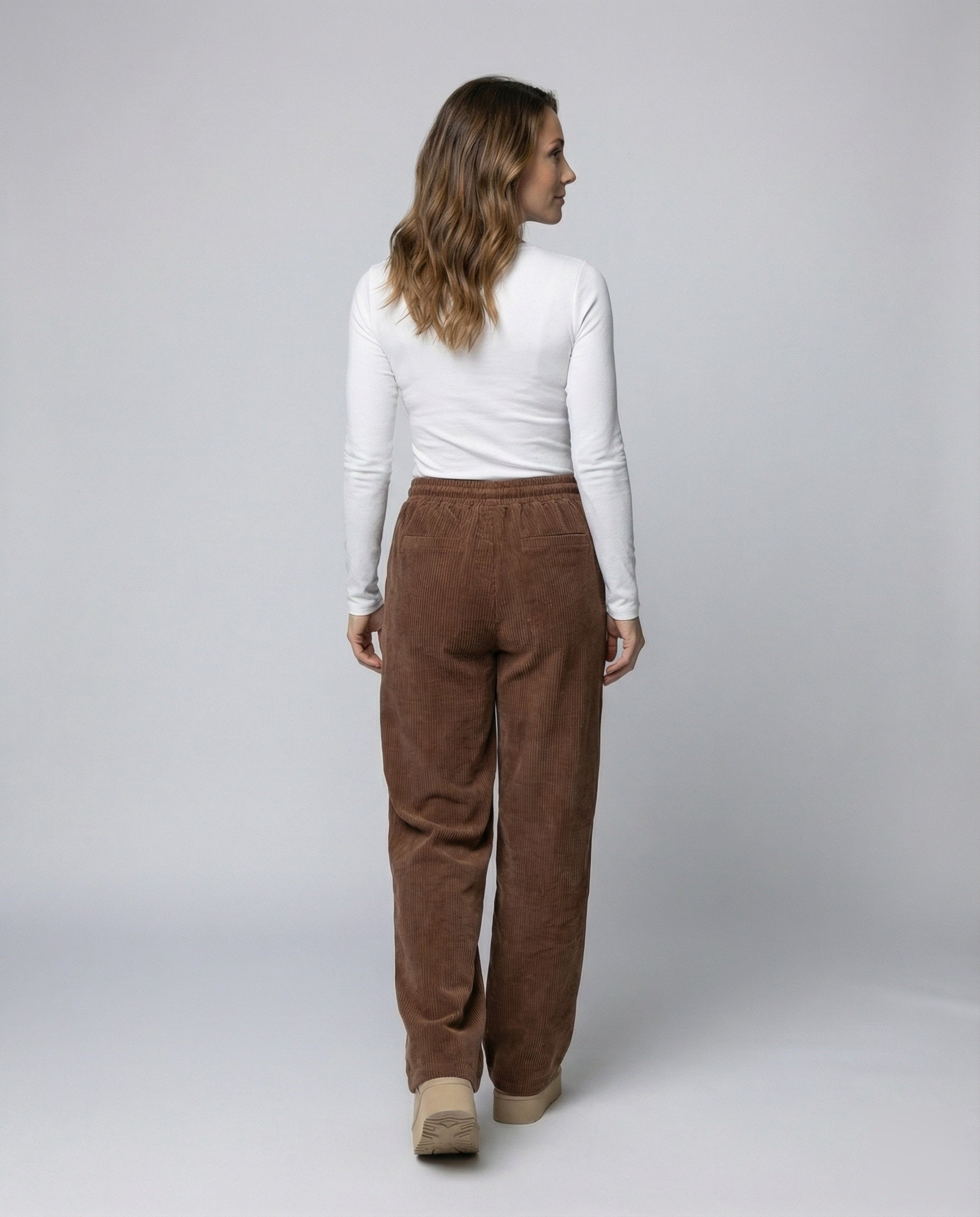 Product 15583521309002 - back_view