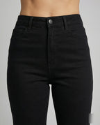 Product 15583527960906 - close_up_detail
