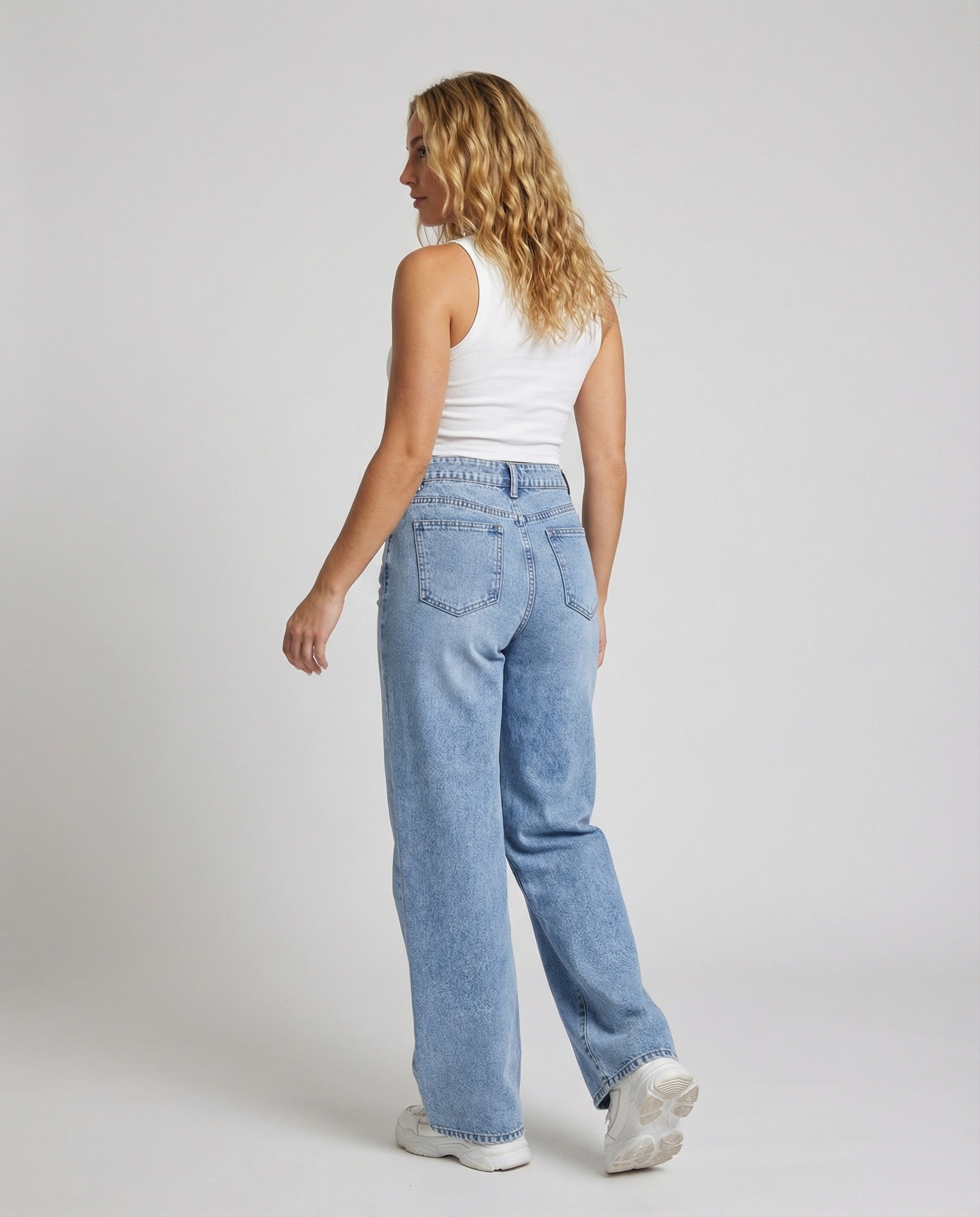Product 15583534940490 - back_view