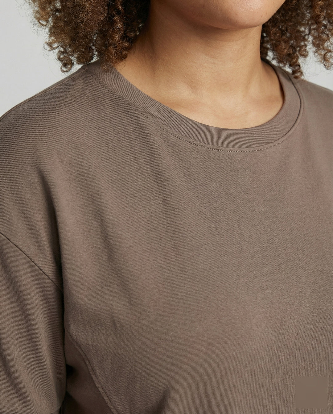 Product 15583537529162 - close_up_detail