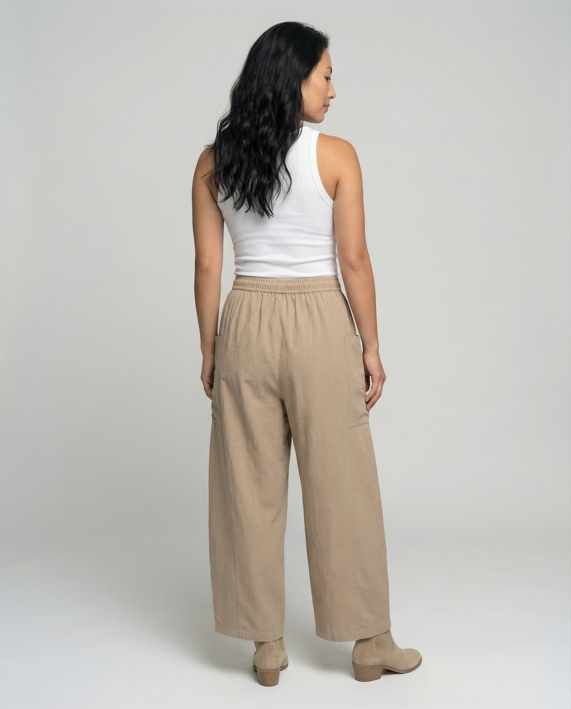 Product 15583543820618 - back_view