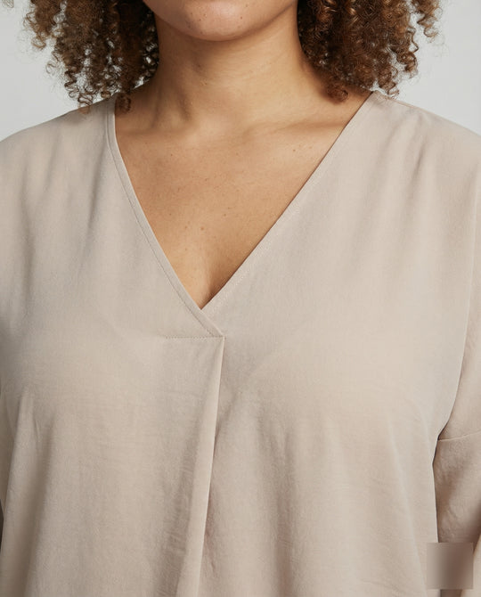 Product 15583545393482 - close_up_detail