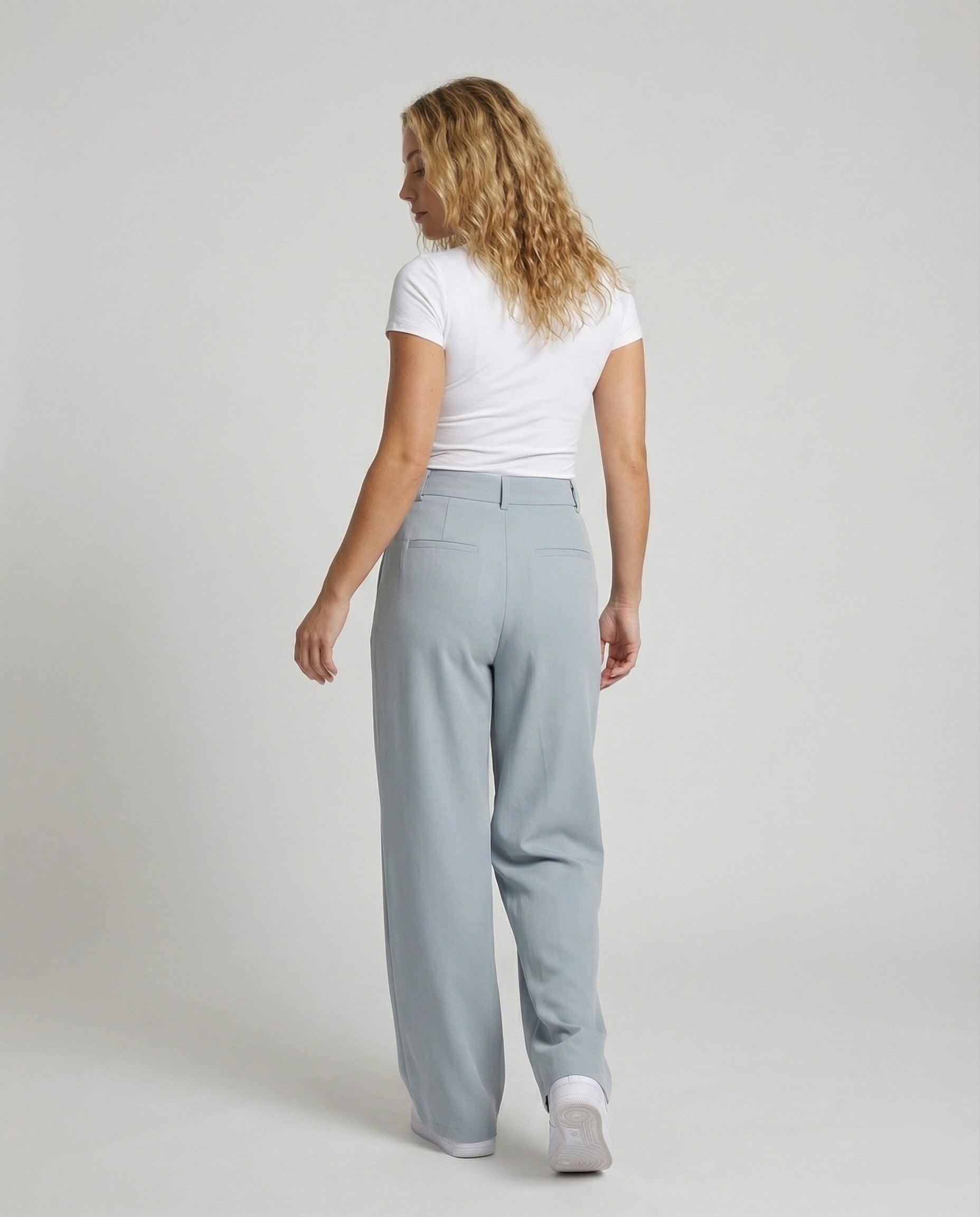Product 15583546081610 - back_view