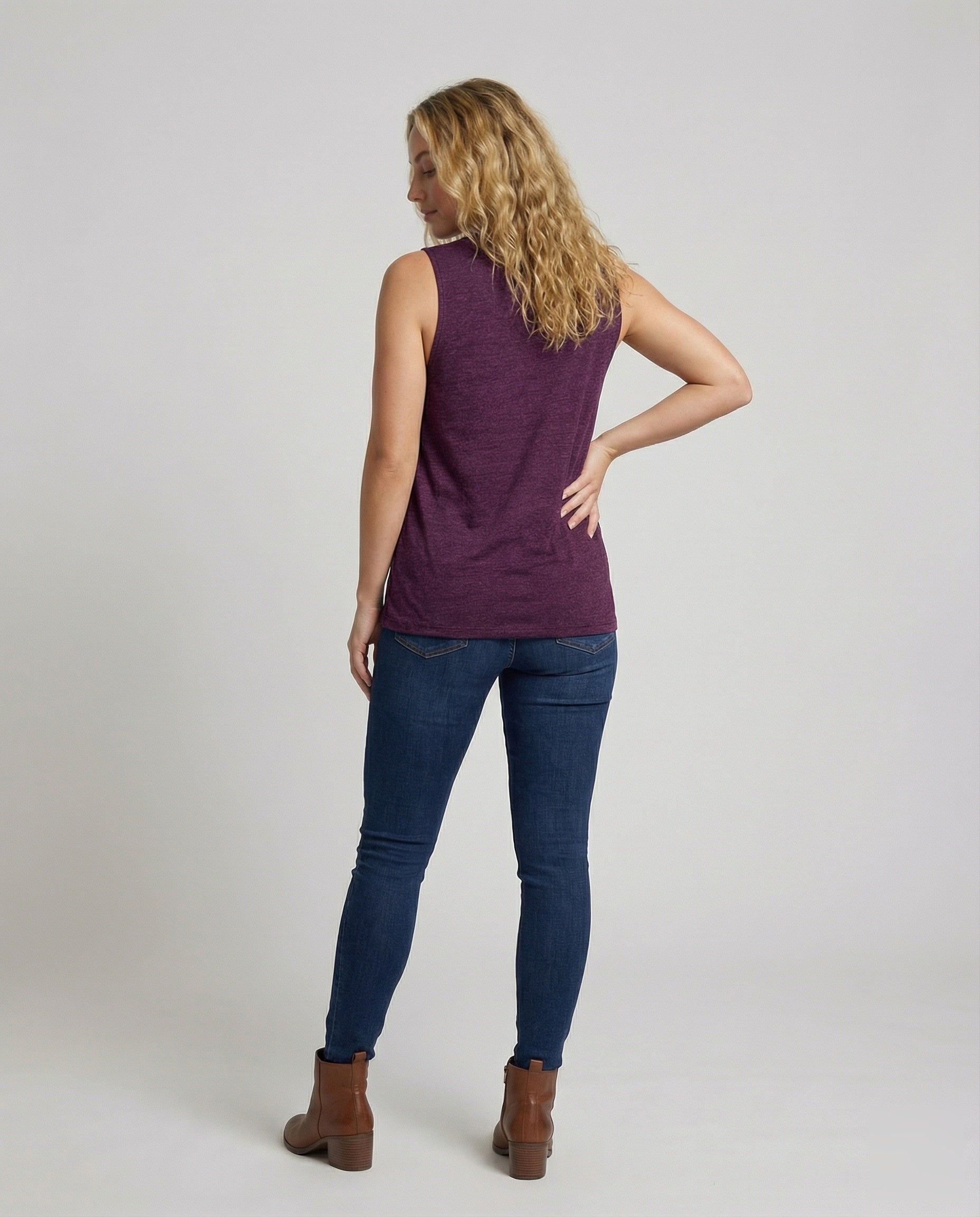 Product 15583546212682 - back_view
