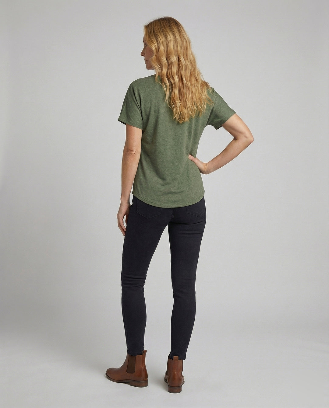Product 15583548604746 - back_view