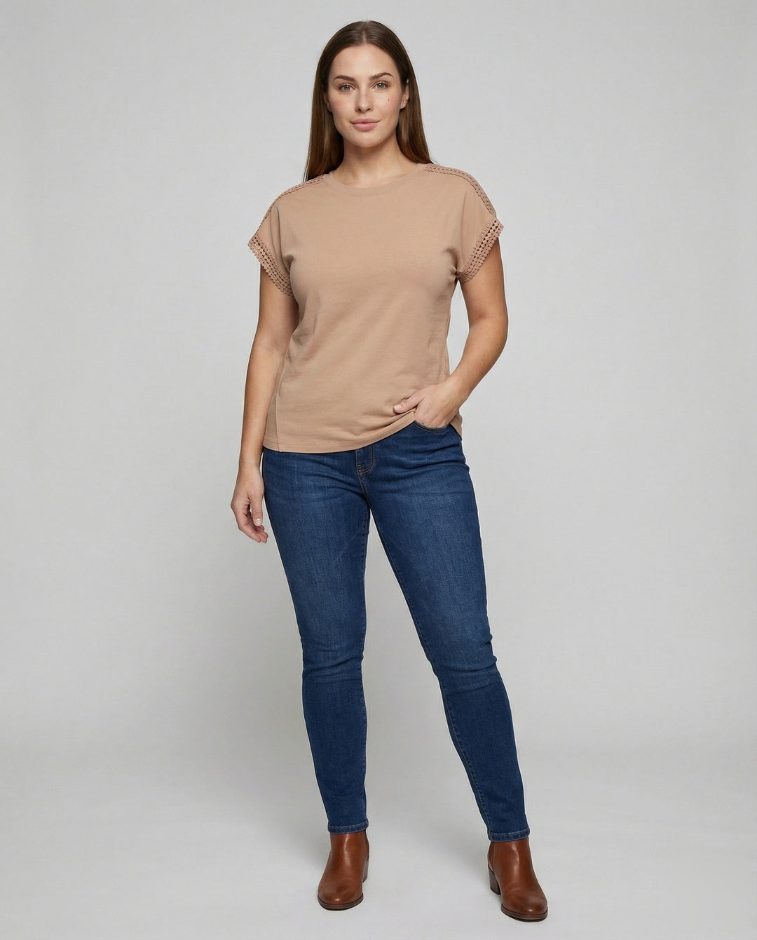 Product 15583551062346 - full_body_front
