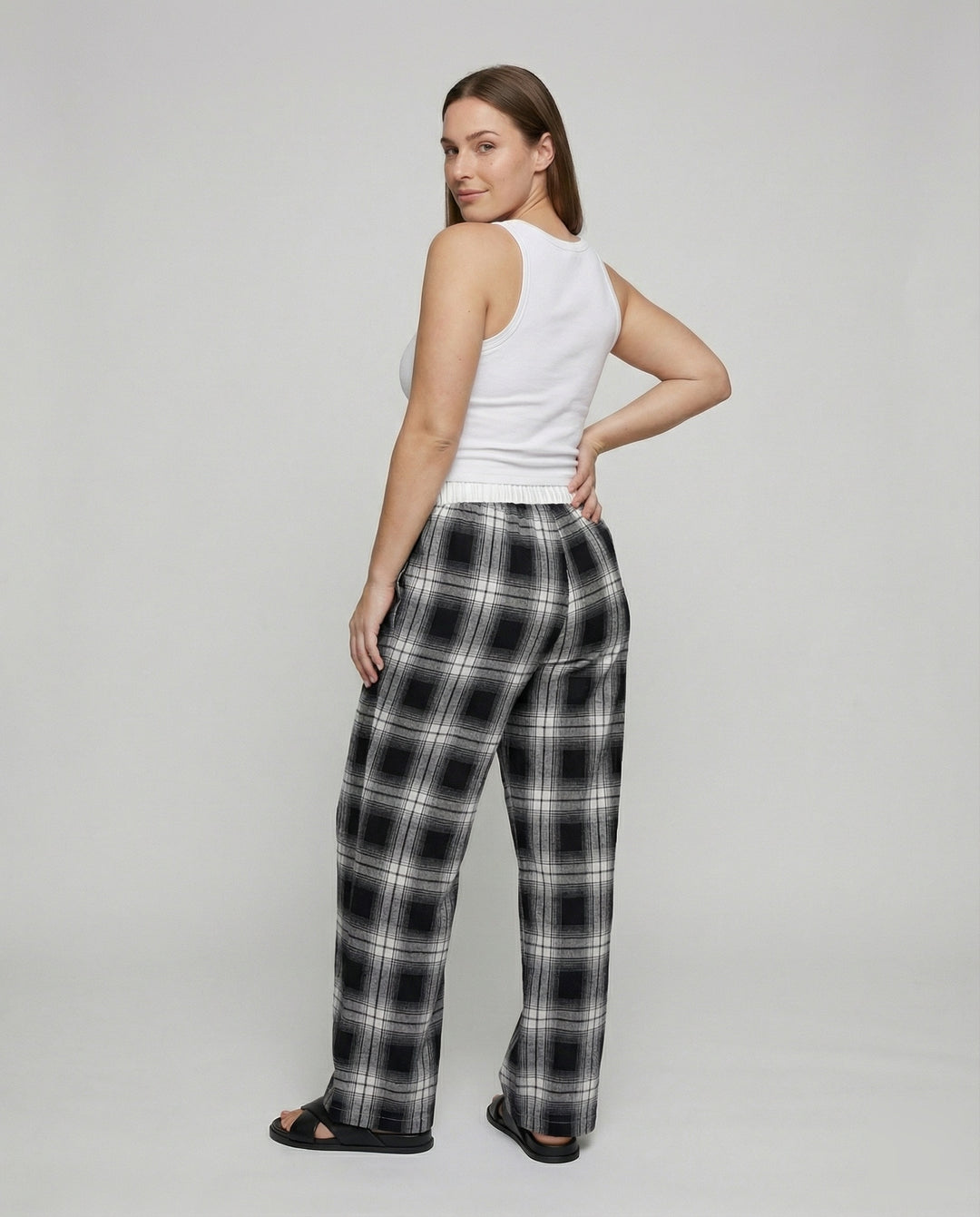 Product 15583557058890 - back_view