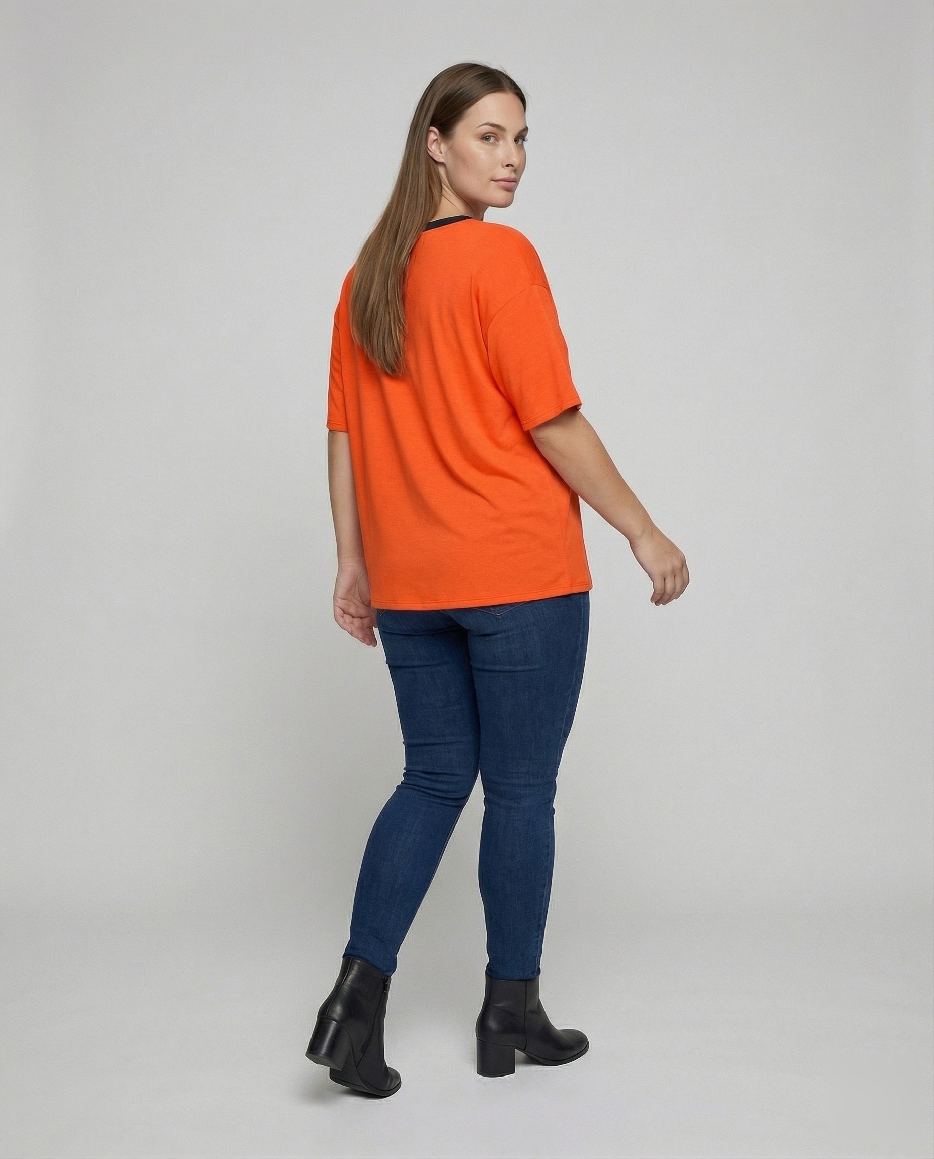 Product 15583561187658 - back_view