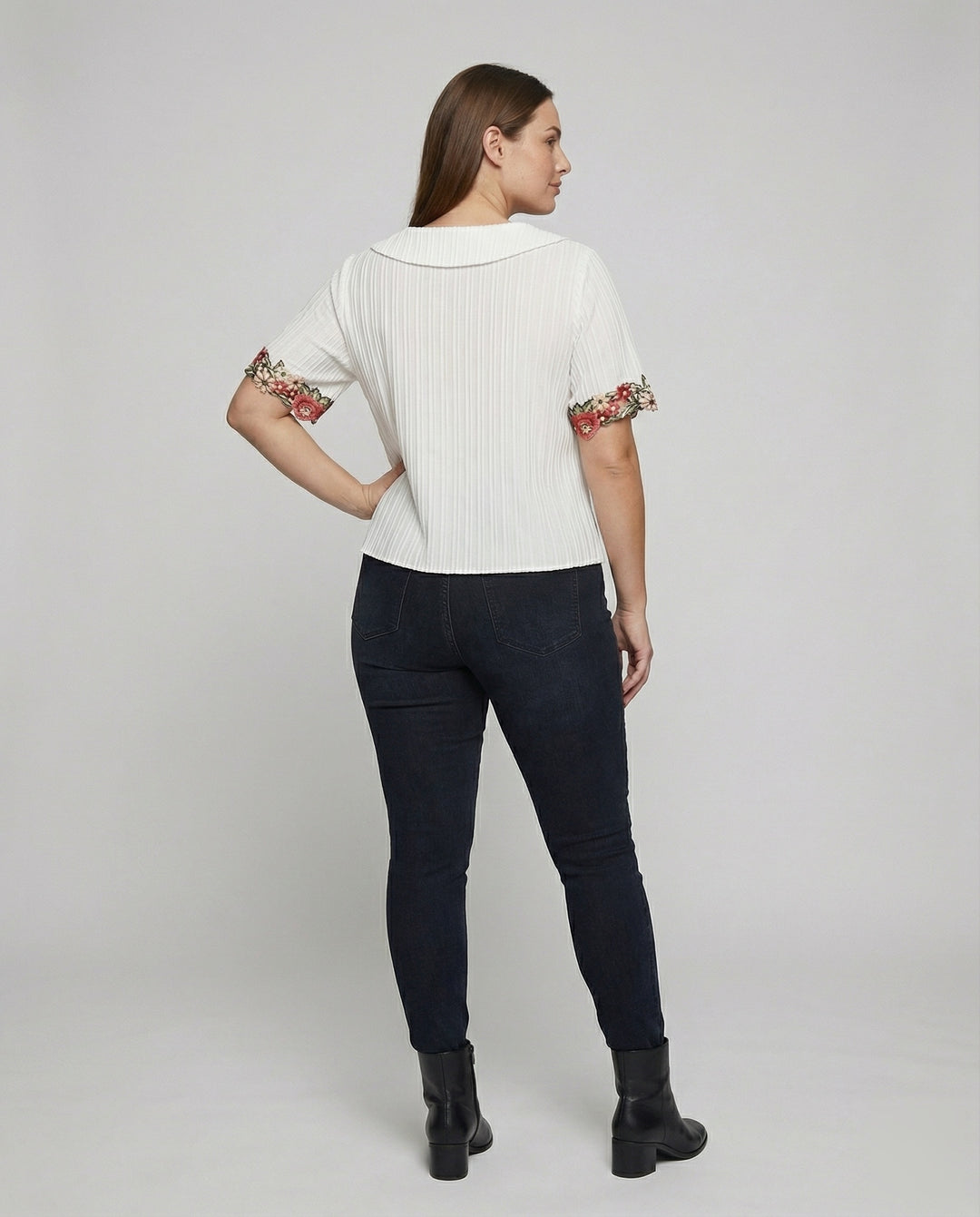 Product 15583561810250 - back_view