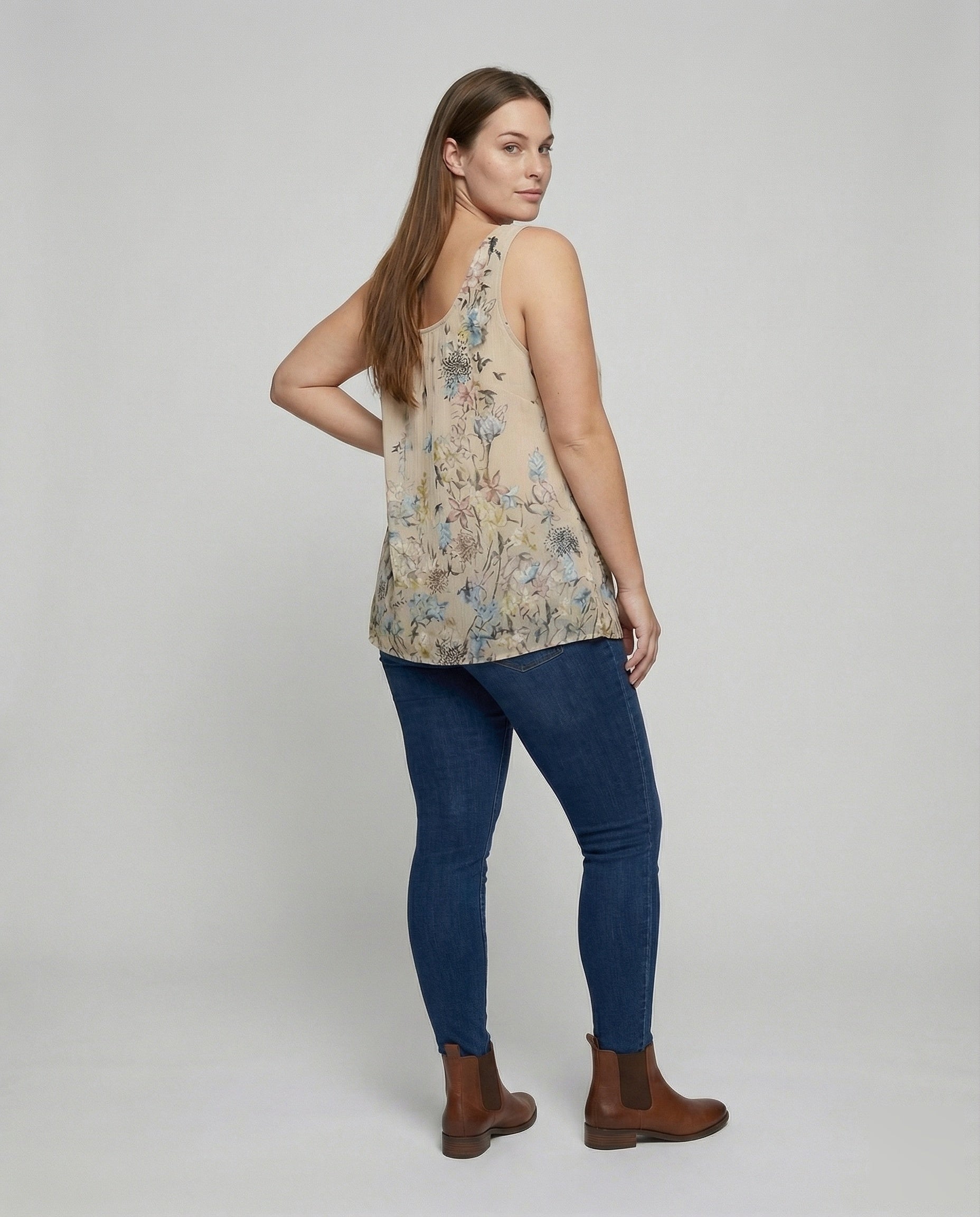 Product 15583562858826 - back_view