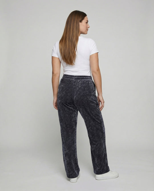 Product 15583565545802 - back_view