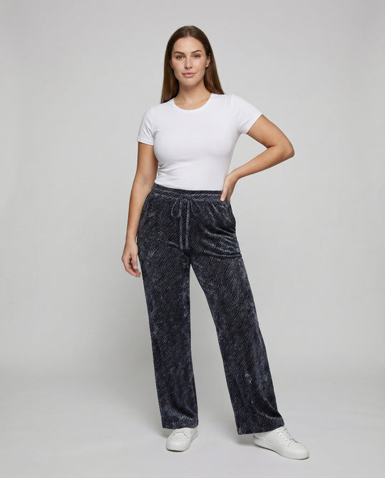 Product 15583565545802 - full_body_front